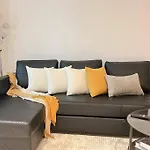 1Bhk Near Airport, Pool, Parking